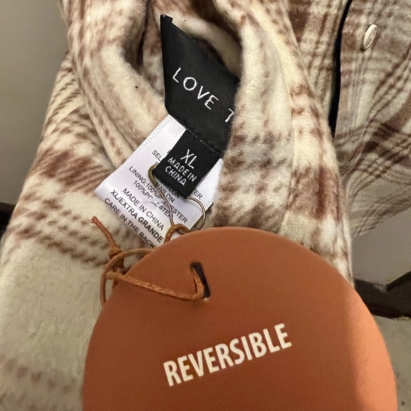 Never worn shacket - Picture 4 of 4